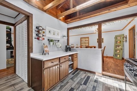 Tiny photo for 1009 Stratford Circle, Streamwood, IL 60107 (MLS # 12676747)