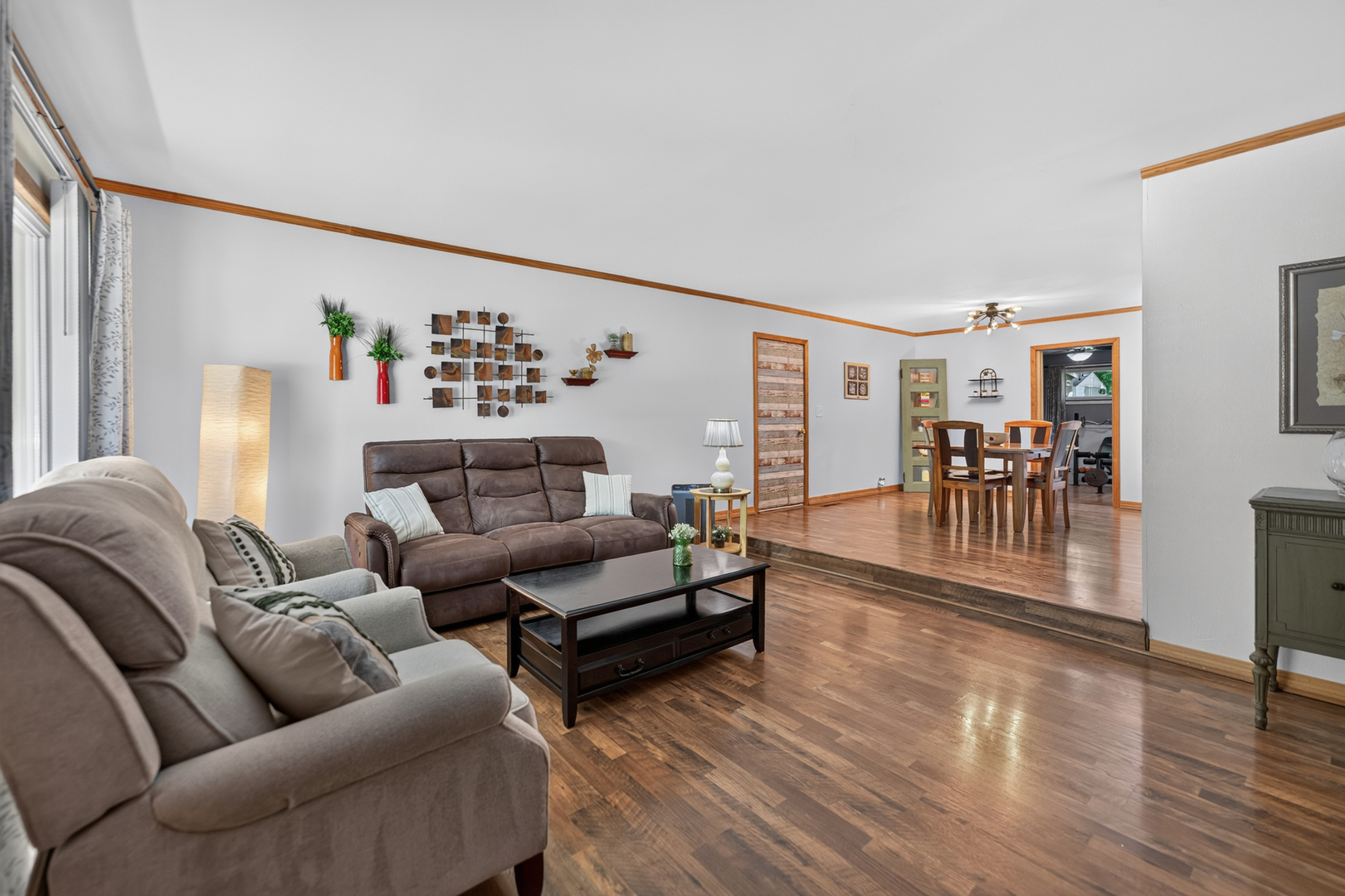 1009 Stratford Circle