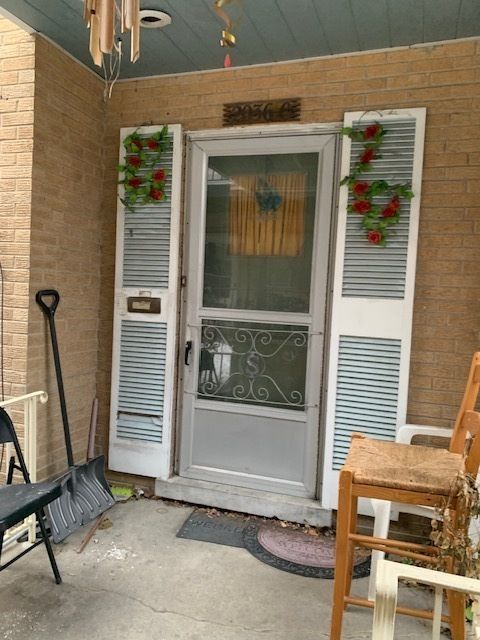 Tiny photo for 2036 W MORSE Avenue #C, Chicago, IL 60645 (MLS # 12532982)