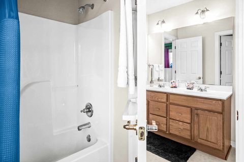 Tiny photo for 3 Strawberry Road, Bloomington, IL 61704 (MLS # 12492772)