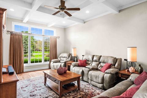 Tiny photo for 3 Strawberry Road, Bloomington, IL 61704 (MLS # 12492772)