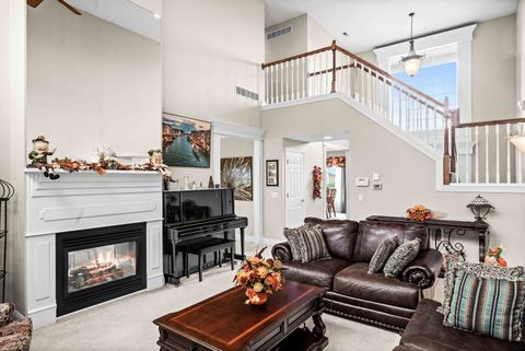 Tiny photo for 3 Strawberry Road, Bloomington, IL 61704 (MLS # 12492772)