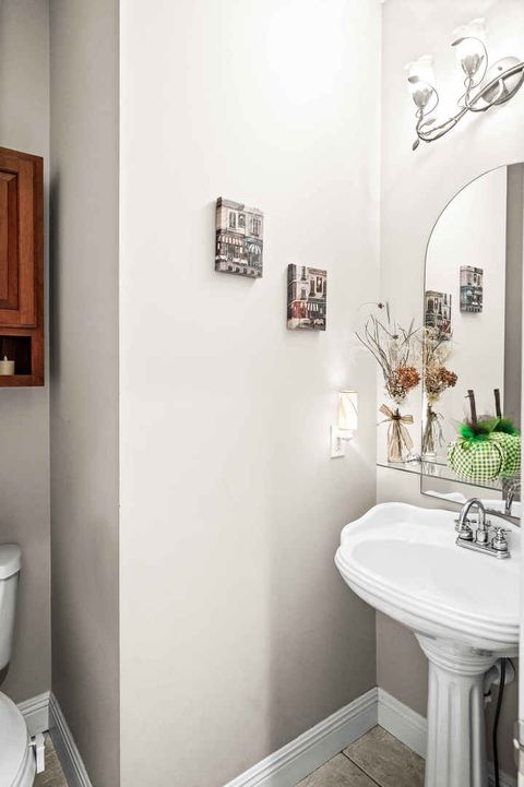 Tiny photo for 3 Strawberry Road, Bloomington, IL 61704 (MLS # 12492772)