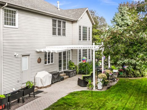 Tiny photo for 3 Strawberry Road, Bloomington, IL 61704 (MLS # 12492772)