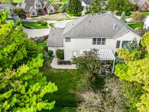 Tiny photo for 3 Strawberry Road, Bloomington, IL 61704 (MLS # 12492772)