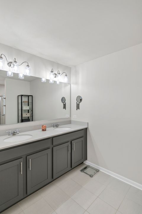 Tiny photo for 2720 Lily Lane, Rolling Meadows, IL 60008 (MLS # 12607354)