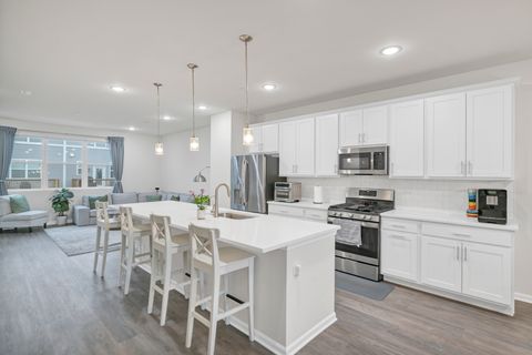 Tiny photo for 2720 Lily Lane, Rolling Meadows, IL 60008 (MLS # 12607354)