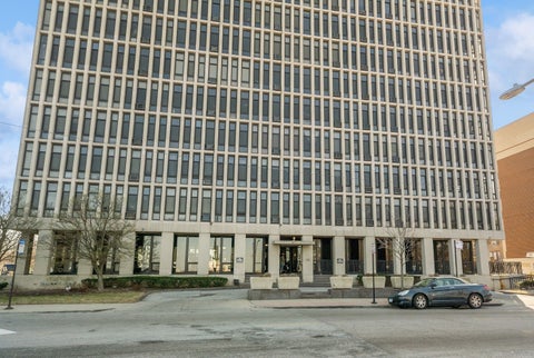 Tiny photo for 6700 S South Shore Drive #4K, Chicago, IL 60649 (MLS # 12752369)