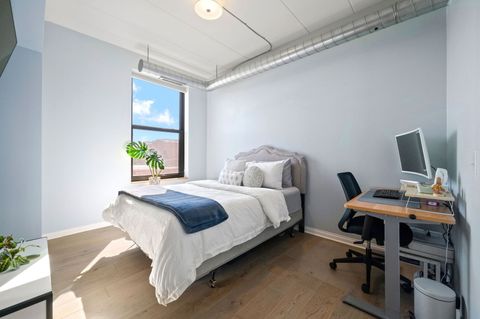 Tiny photo for 3944 N CLAREMONT Avenue #408, Chicago, IL 60618 (MLS # 12595063)