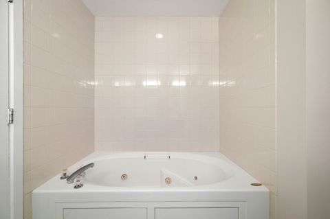 Tiny photo for 3944 N CLAREMONT Avenue #408, Chicago, IL 60618 (MLS # 12595063)