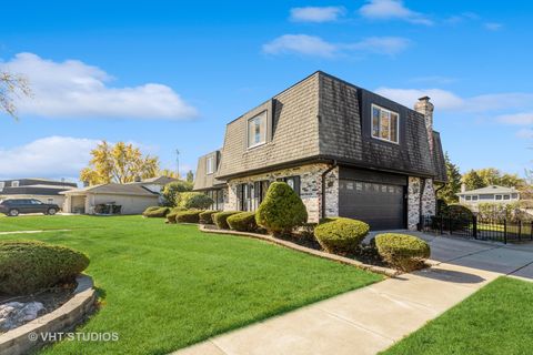 A home in Willowbrook