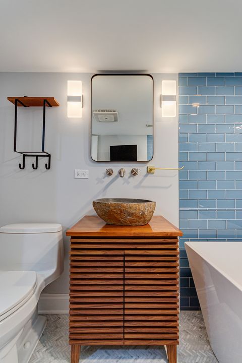 Tiny photo for 7513 W Ainslie Street, Harwood Heights, IL 60706 (MLS # 12542012)