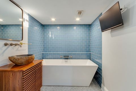 Tiny photo for 7513 W Ainslie Street, Harwood Heights, IL 60706 (MLS # 12542012)