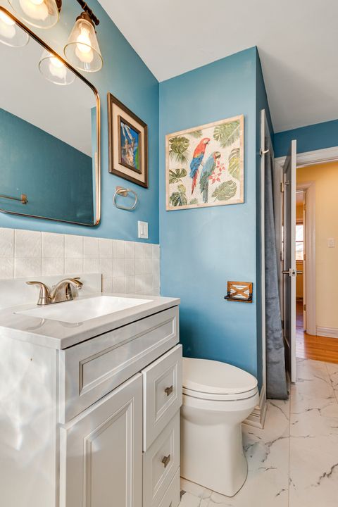 Tiny photo for 7513 W Ainslie Street, Harwood Heights, IL 60706 (MLS # 12542012)