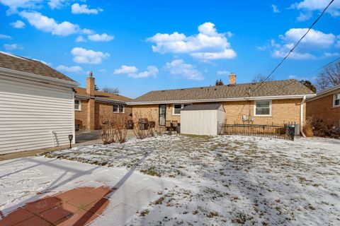 Tiny photo for 7513 W Ainslie Street, Harwood Heights, IL 60706 (MLS # 12542012)