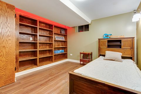 Tiny photo for 7513 W Ainslie Street, Harwood Heights, IL 60706 (MLS # 12542012)