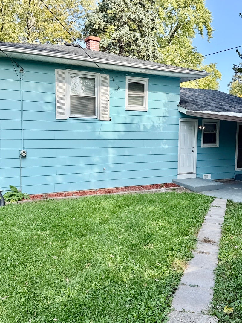 1777 Linden Avenue
