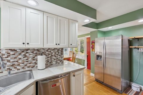 Tiny photo for 315 W Hurlbut Avenue, Belvidere, IL 61008 (MLS # 12496308)