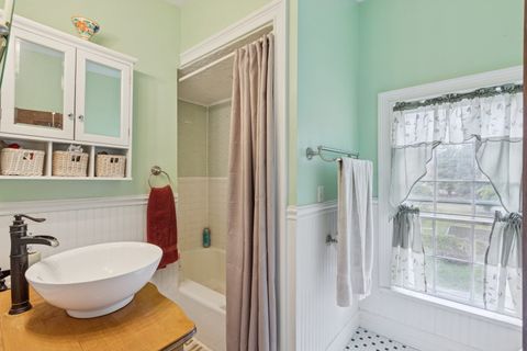 Tiny photo for 315 W Hurlbut Avenue, Belvidere, IL 61008 (MLS # 12496308)