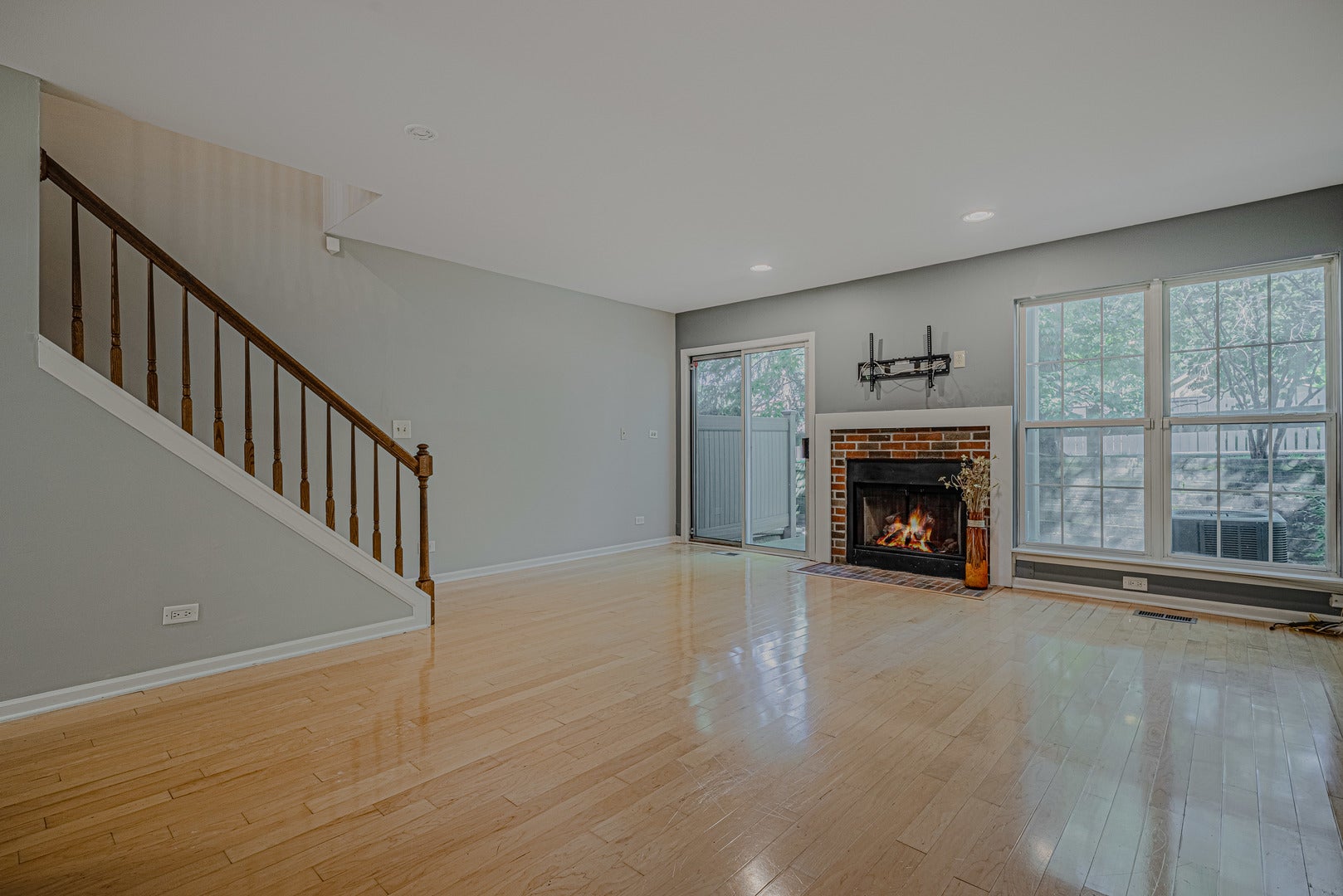 1069 Talbots Lane 0