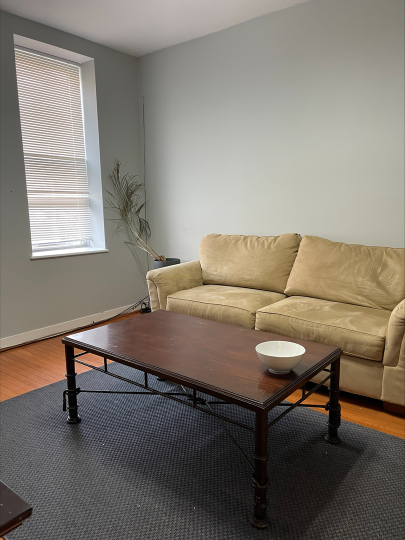 1812 S Morgan Street 1