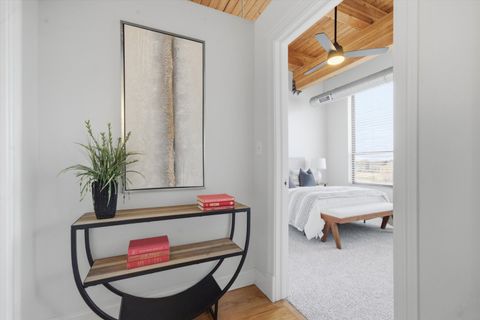 Tiny photo for 1610 S Halsted Street #401, Chicago, IL 60608 (MLS # 12612670)