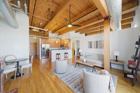 Tiny photo for 1610 S Halsted Street #401, Chicago, IL 60608 (MLS # 12612670)