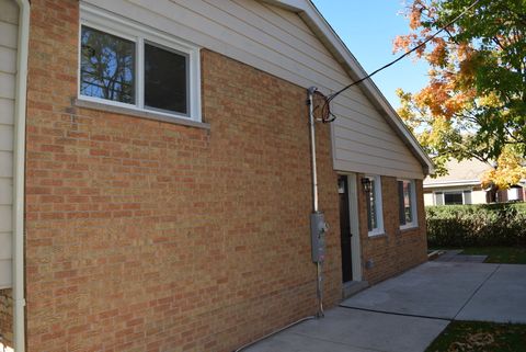 Tiny photo for 9059 N Clifton Avenue, Niles, IL 60714 (MLS # 12510693)