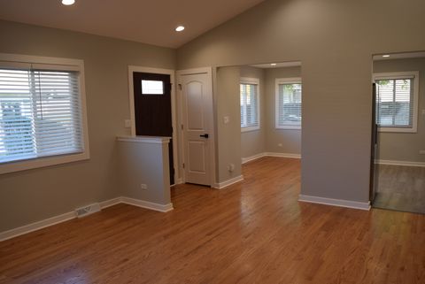 Tiny photo for 9059 N Clifton Avenue, Niles, IL 60714 (MLS # 12510693)