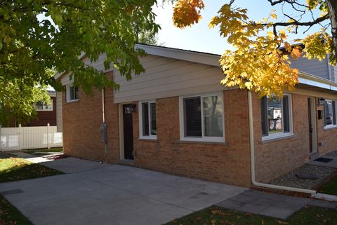 Tiny photo for 9059 N Clifton Avenue, Niles, IL 60714 (MLS # 12510693)