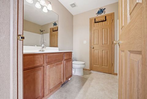 Tiny photo for 1532 Legacy Drive #4, DeKalb, IL 60115 (MLS # 12615512)
