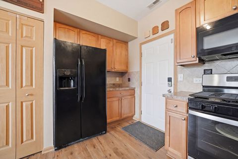 Tiny photo for 1532 Legacy Drive #4, DeKalb, IL 60115 (MLS # 12615512)