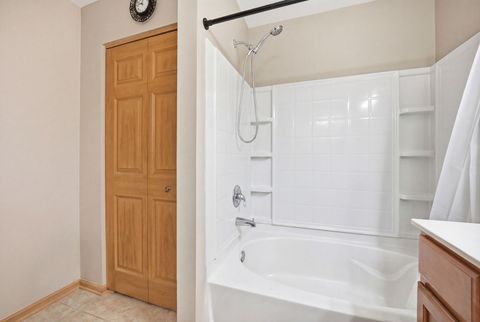 Tiny photo for 1532 Legacy Drive #4, DeKalb, IL 60115 (MLS # 12615512)
