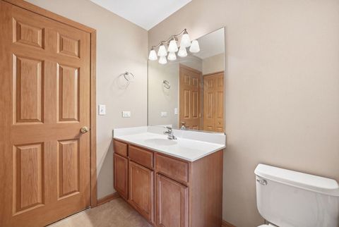 Tiny photo for 1532 Legacy Drive #4, DeKalb, IL 60115 (MLS # 12615512)