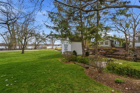 Tiny photo for 98 Cedar Drive, Crystal Lake, IL 60014 (MLS # 12616639)