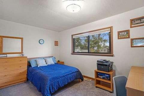 Tiny photo for 98 Cedar Drive, Crystal Lake, IL 60014 (MLS # 12616639)