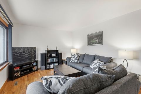 Tiny photo for 98 Cedar Drive, Crystal Lake, IL 60014 (MLS # 12616639)