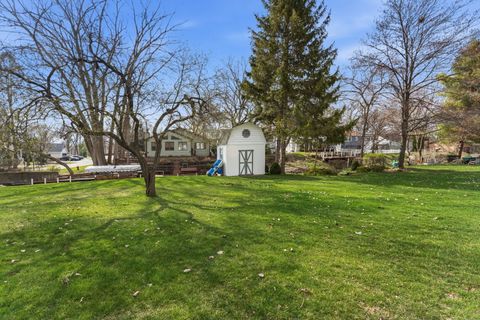 Tiny photo for 98 Cedar Drive, Crystal Lake, IL 60014 (MLS # 12616639)