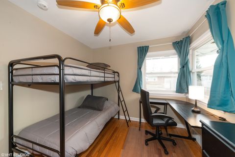 Tiny photo for 285 N Ridgeland Avenue, Elmhurst, IL 60126 (MLS # 12485766)