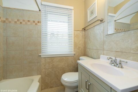 Tiny photo for 285 N Ridgeland Avenue, Elmhurst, IL 60126 (MLS # 12485766)