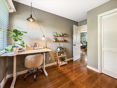 Tiny photo for 709 E Sunnycrest Drive, Urbana, IL 61801 (MLS # 12628217)