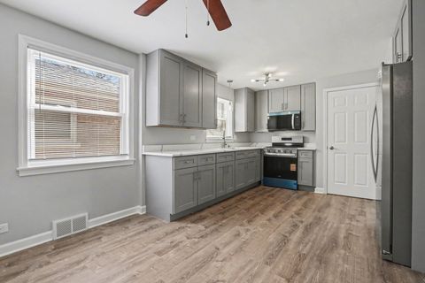Tiny photo for 7242 S Honore Street, Chicago, IL 60636 (MLS # 12595055)
