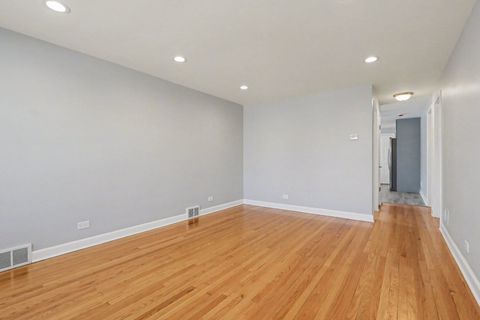 Tiny photo for 7242 S Honore Street, Chicago, IL 60636 (MLS # 12595055)