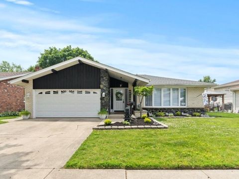 9526 S Kilbourn Avenue Oak Lawn IL 60453