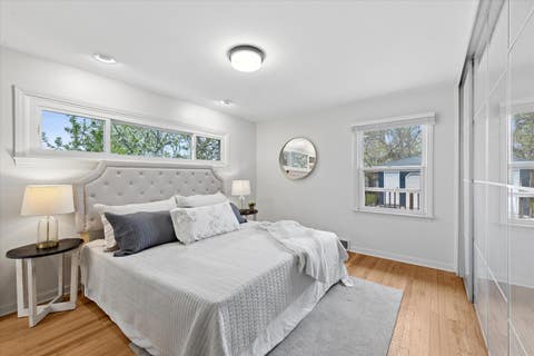 Tiny photo for 123 E Columbia Avenue, Elmhurst, IL 60126 (MLS # 12727558)