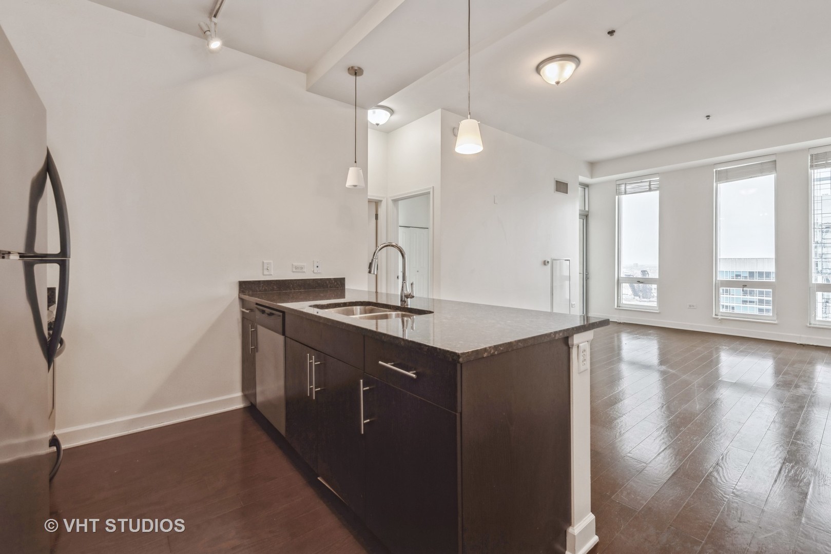 1400 S MICHIGAN Avenue 2512
