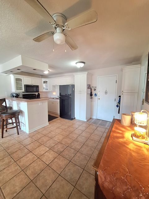 Tiny photo for 2211 S Stewart Avenue #4A, Lombard, IL 60148 (MLS # 12621459)