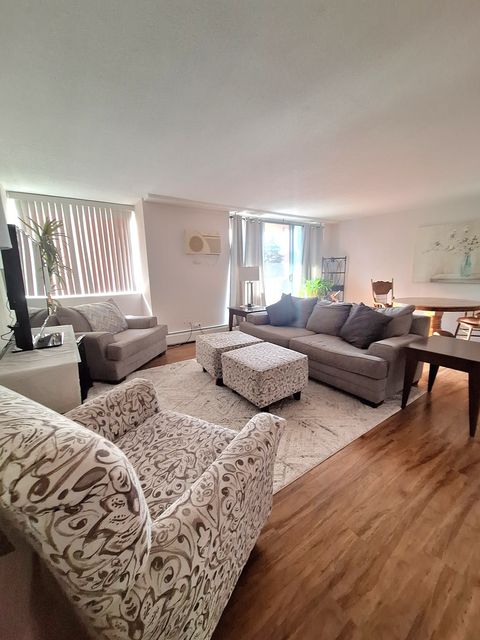 Tiny photo for 2211 S Stewart Avenue #4A, Lombard, IL 60148 (MLS # 12621459)