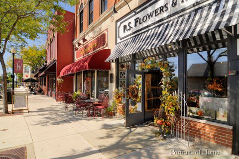 Tiny photo for 1106 Manchester Road, Wheaton, IL 60187 (MLS # 12623758)