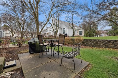 Tiny photo for 4620 Olmstead Drive, Hoffman Estates, IL 60192 (MLS # 12580455)